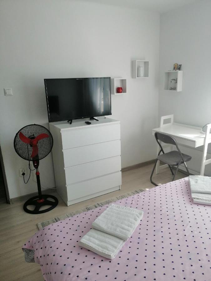 Amigohd² Apartment Hunedoara Exterior foto